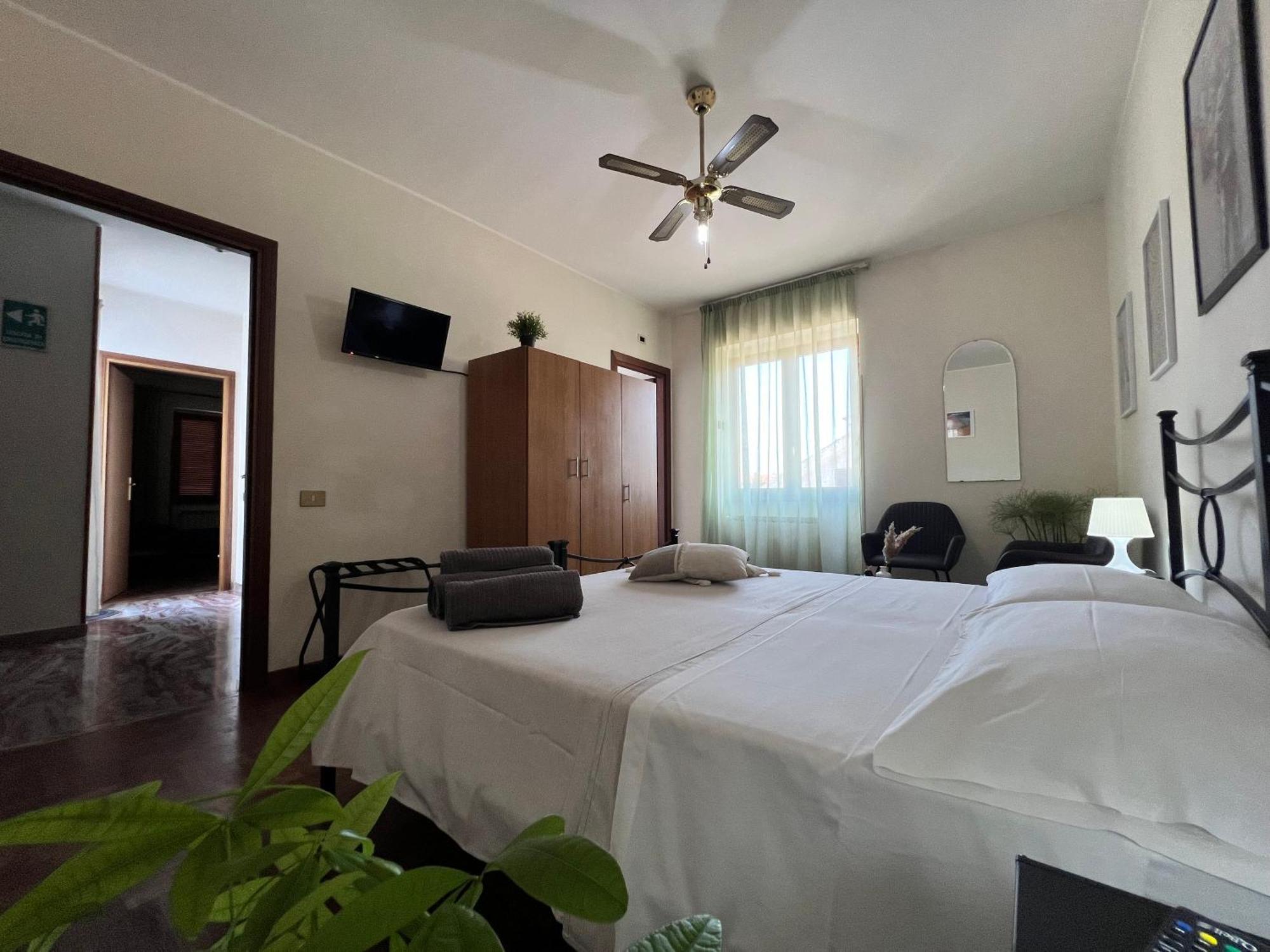 Giardino Degli Aranci B&B La Massimina-Casal Lumbroso Εξωτερικό φωτογραφία